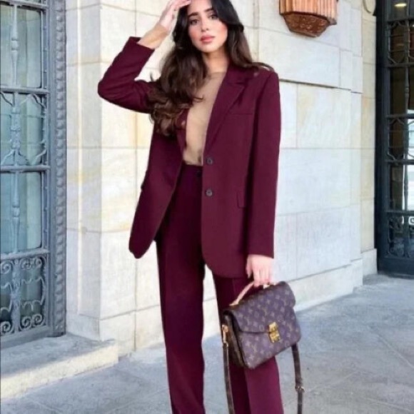 Zara Jackets & Blazers - NWT BLOGGER FAVE ZARA WOMAN STRAIGHT CUT BLAZER OVERSIZED JACKET WINE BURGUNDY